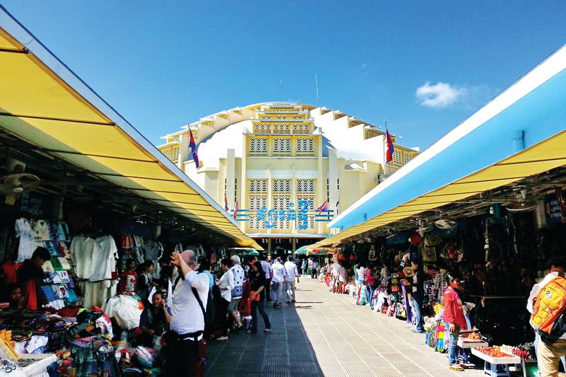 hk_c_Central Market_Thanate Tan@flickr.jpg