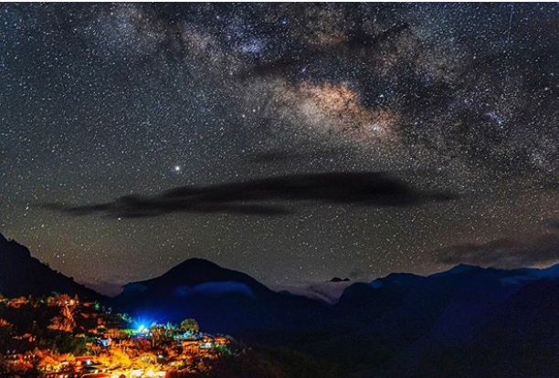 hk_c_1583915044178096335.jpg hk_c_hk_c_1583892970362091809.jpg