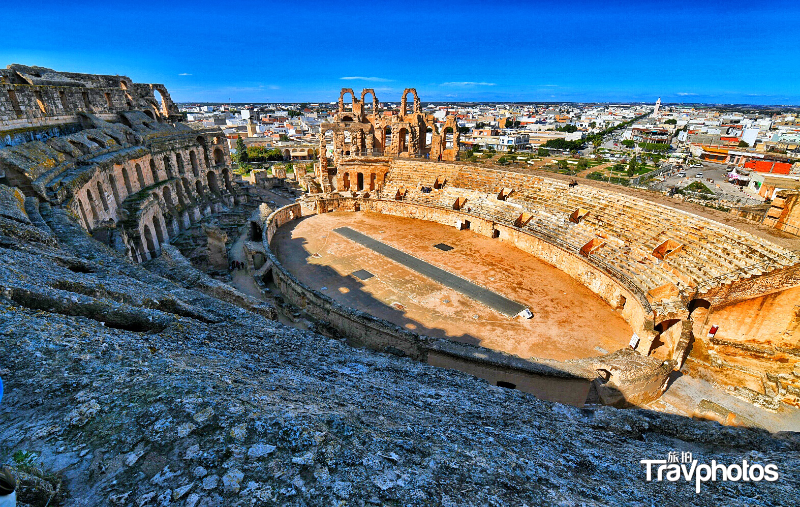 hk_c_【埃爾傑姆斗獸場】 作者：曹巨波.png