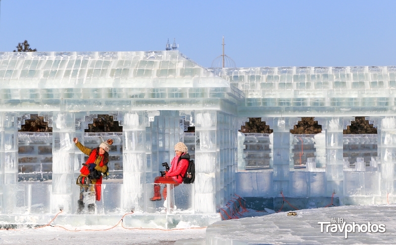 hk_c_查干湖“納涼” 若虹.jpg