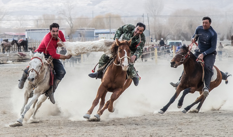 hk_c_叼羊比賽 賴展棠.jpg