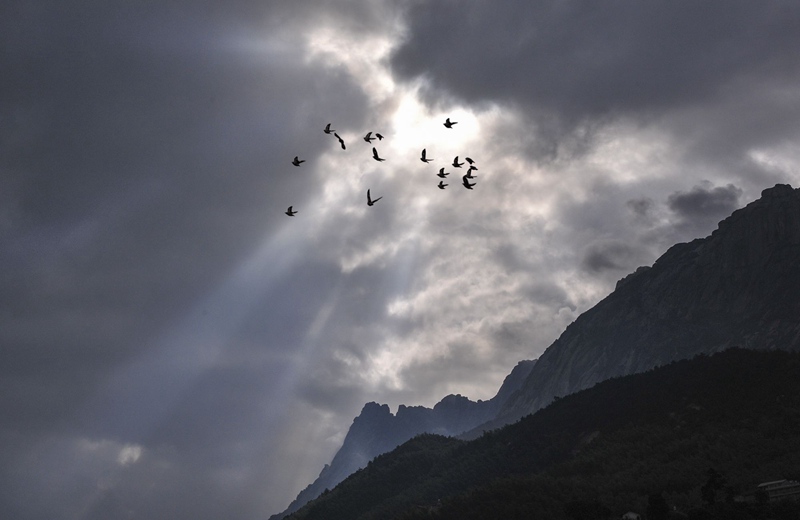 hk_c_江西上饒靈山 劉永華.jpg