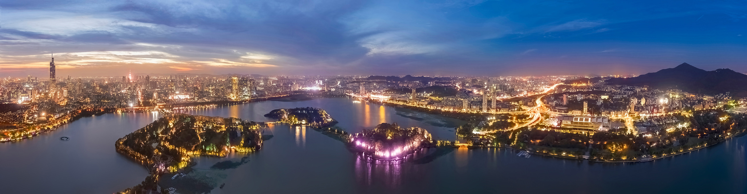 hk_c_湖山城林夜如晝 劉亭.jpg