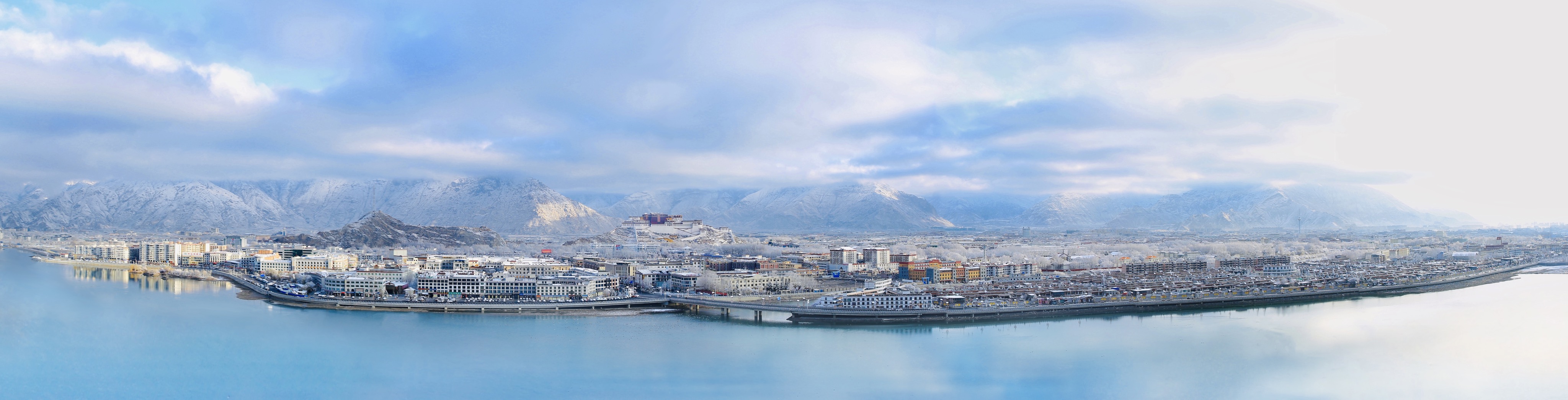 hk_c_雪後拉薩 益西旦增.jpeg