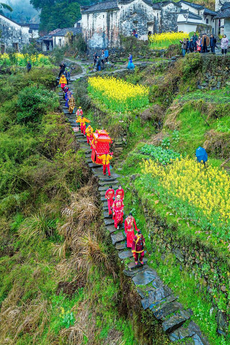 hk_c_山村迎親--安徽石台白石嶺，春季，山村迎親--陸春南.jpg
