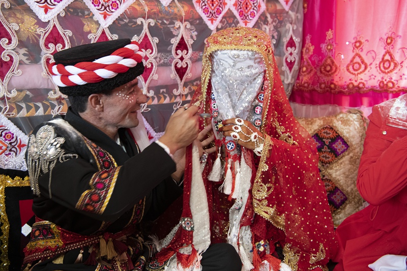 hk_c_塔吉克族婚禮--新疆塔吉克族人結婚的現場之一--吉久利.jpg