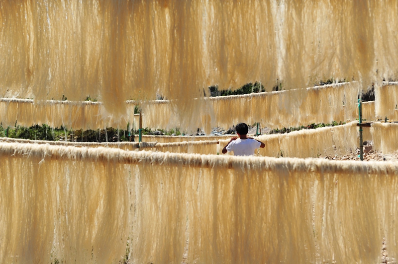 hk_c_曬米粉 溫州市雁盪山 王建樂.jpg