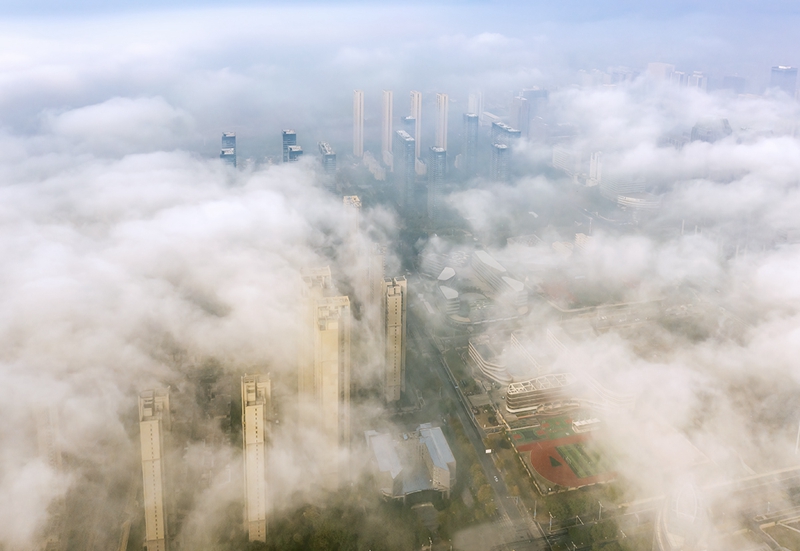 hk_c_雲之上下 無錫蠡湖大道 劉國選.jpg