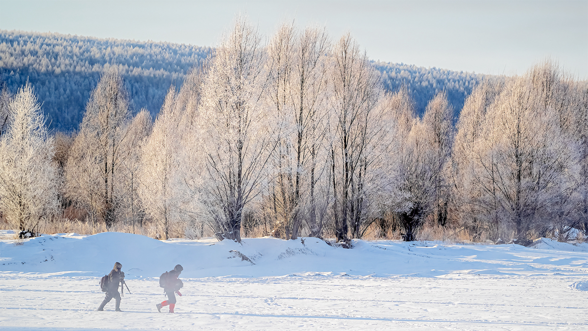 hk_c_冷極根河日出 內蒙古呼倫貝爾根河 陸春南.jpg