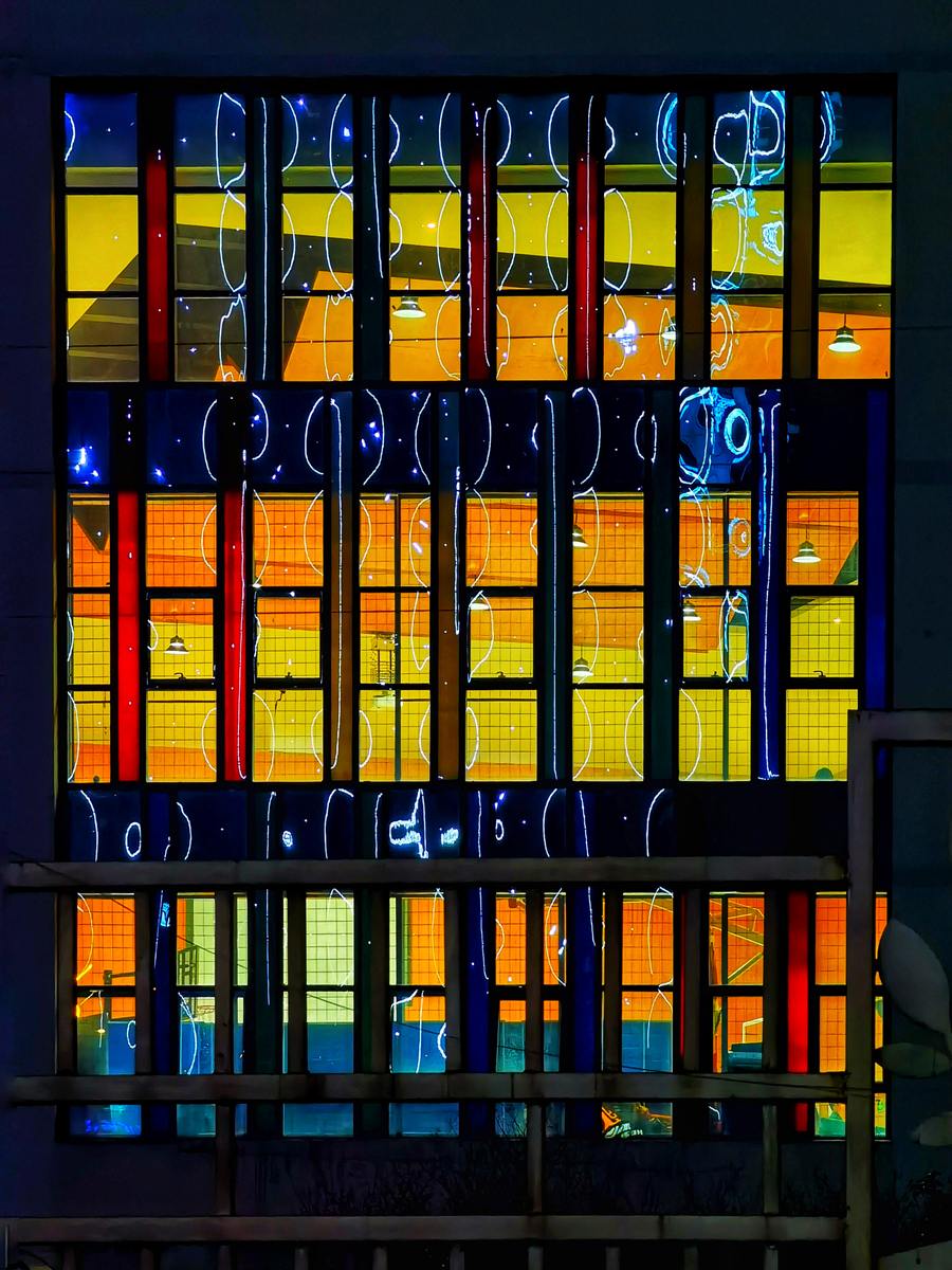 hk_c_多彩的夜 張建中.jpg