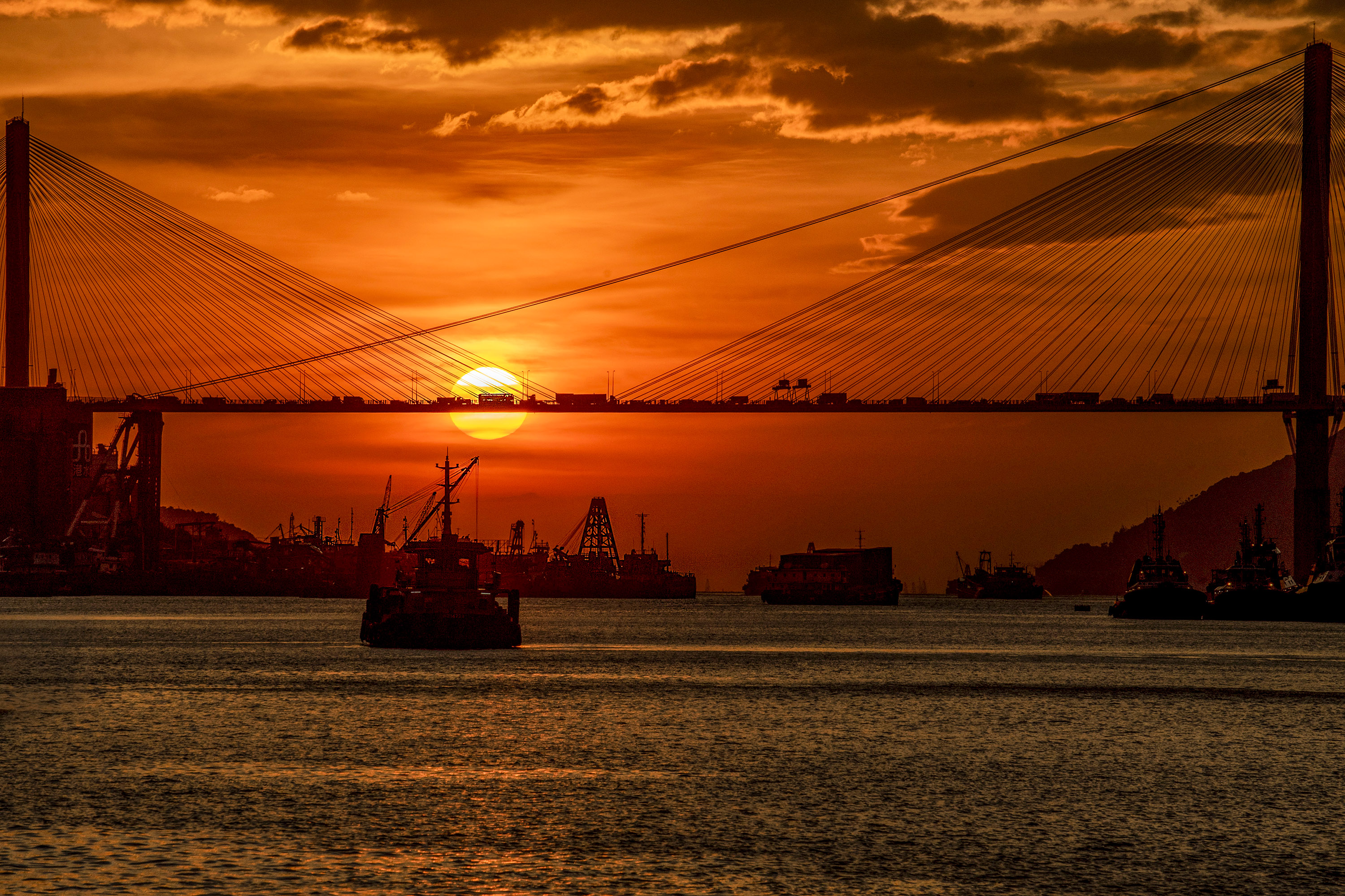 hk_c_青馬大橋日落 dicky.jpg