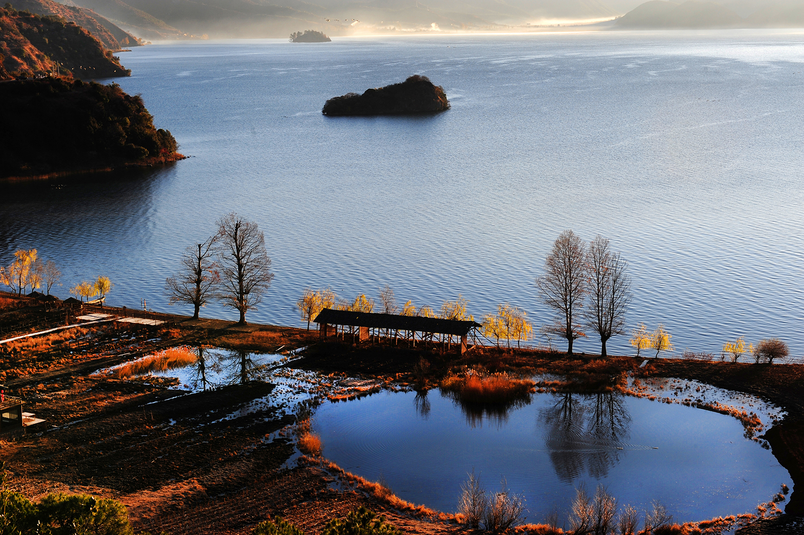 hk_c_瀘沽湖 湯志明.jpg