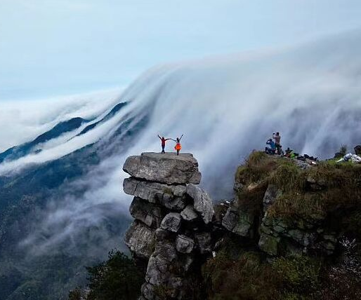 hk_c_廬山駱駝峰 潘立.png