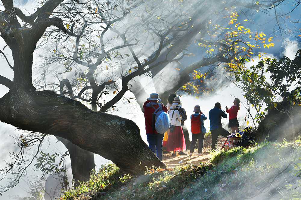 hk_c_四川攀枝花市白拉姑村 湯志明.jpg