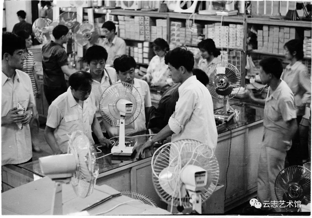 hk_c_20、上世紀80年代的濟南家電市場。.jpg